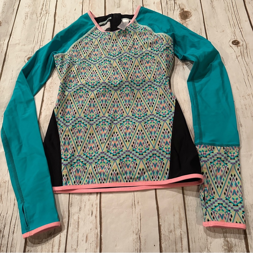 Ivivva rashguard 10y vguc aqua black pink